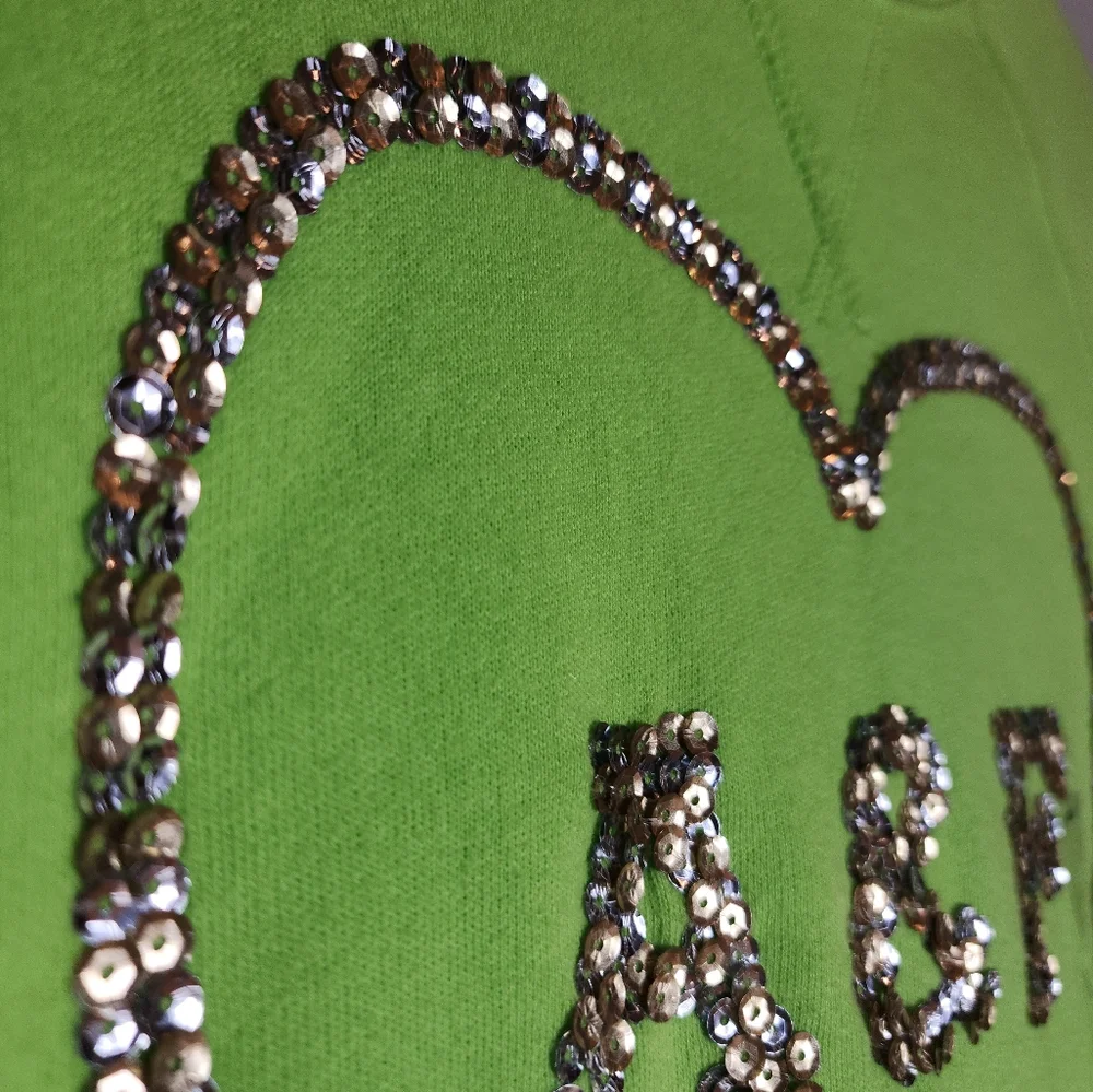 NWT Abercrombie Green Sweatshirt Heart Sequin Size Small - Picture 5 of 14